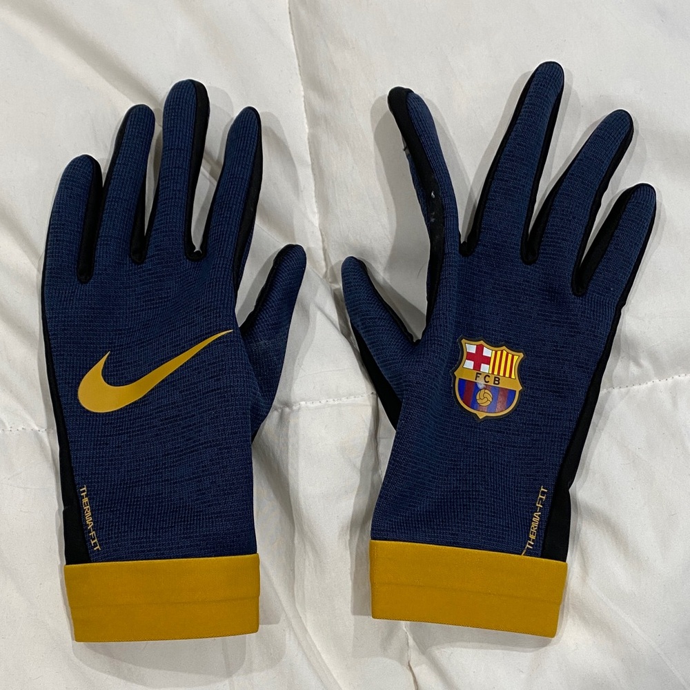 Nike Navy and Gold Football Gloves